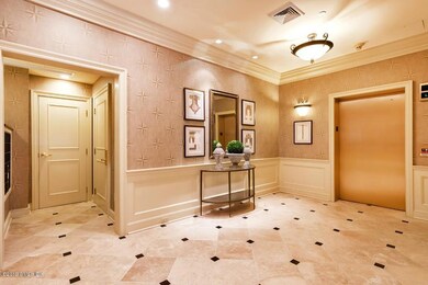 2 E Elm St unit 26, Greenwich, CT 06830 - photo 3