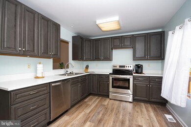 711 St Peter's Ct, Edgewood, MD 21040 - photo 7