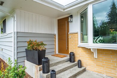 7915 186th St SW, Edmonds, WA 98026 - photo 4