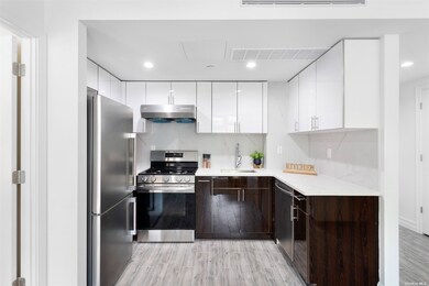 6518 Austin St unit 2B, Rego Park, NY 11374 - photo 4