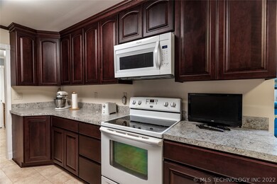 9906 S 241st West Ave, Sapulpa, OK 74066 - photo 7