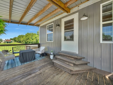 168 Mackin Rd, Linden, TN 37096 - photo 5