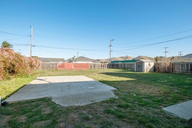 LD 200 N F St HR--17