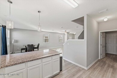 31-1833 Maxine Br Way-48