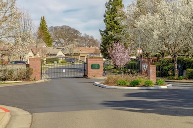 1176 Fleming Dr, Roseville, CA 95747 - photo 2