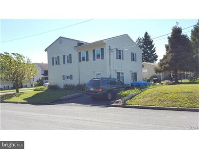 945 E Montgomery St, Allentown, PA 18103 - photo 2