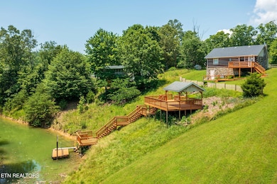 922 Campfire Point, Dandridge, TN 37725 - photo 5