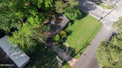 3161 45th St, Meridian, MS 39305 - photo 2