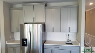Refrigerator and Veggie Sink