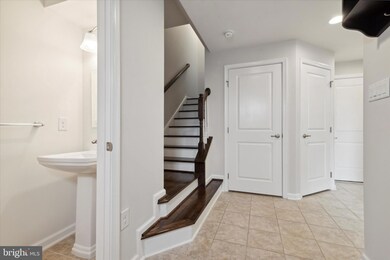 310 Almond Dr, Lansdale, PA 19446 - photo 4