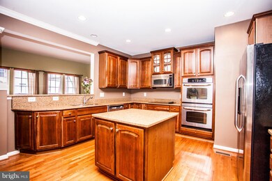 25398 Lisa Terrace, Aldie, VA 20105 - photo 4