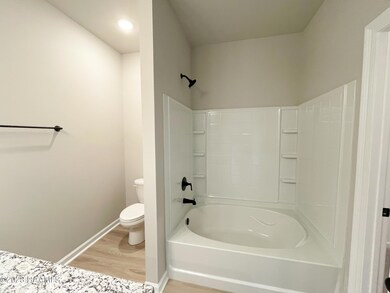 KCG31 Primary Bathroom 2