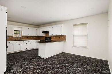 2010 Priscilla Ln, Edinburg, TX 78539 - photo 4