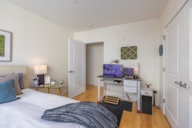 65 Beacon St unit 305, Somerville, MA 02143 - photo 7