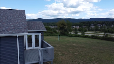 160 Brownfield Ln, Uniontown, PA 15401 - photo 5