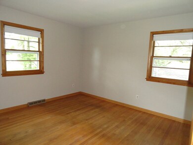 1215 Ottawa Ave, Aurora, IL 60506 - photo 5