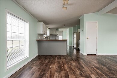 7787 Pete Andres Rd, Floyds Knobs, IN 47119 - photo 7