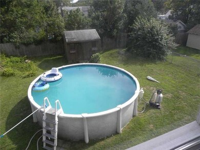Swimming Pool/Hot Tub/Sauna.
