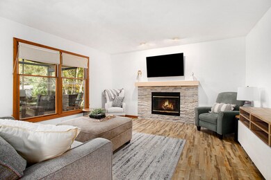 136 Hidden Forest Rd, Battle Creek, MI 49014 - photo 6