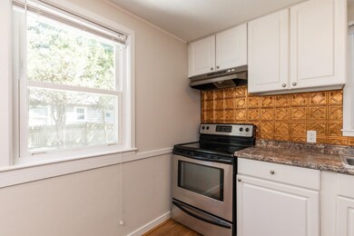 400 Colonial Dr, Portsmouth, NH 03801 - photo 5