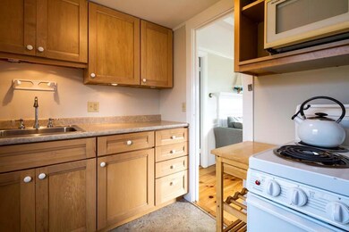618ShoreRdU5-12-NTruro-w