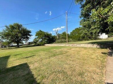 312 N 2nd St, Wakeeney, KS 67672 - photo 7