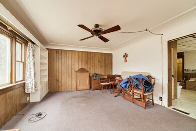 4713_Gooding_St-02