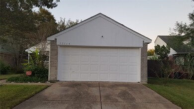 13114 Vista Brook Dr, Houston, TX 77041 - photo 2