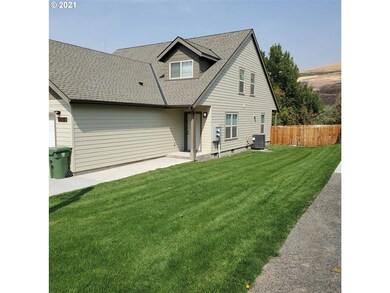 515 E Cowins St, Heppner, OR 97836 - photo 3