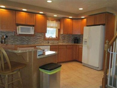 50 Anderson Ave, Worcester, MA 01604 - photo 6