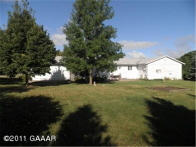 1411 Ridgeway Dr, Alexandria, MN 56308 - photo 2