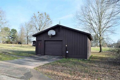 4823 Moores Ln, Texarkana, TX 75503 - photo 2