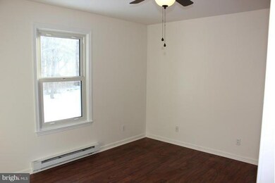 3846 Mountain Shadow Cir, Fayetteville, PA 17222 - photo 6