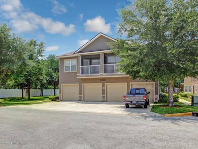 7250 Deerfoot Cir 1-MLS_Size-003-4-Front