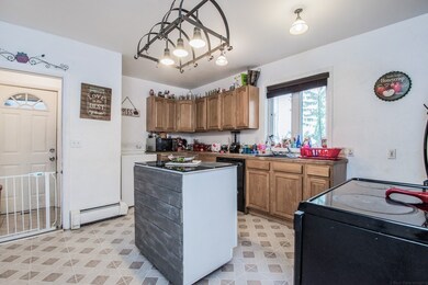 93 Sterling St, Worcester, MA 01610 - photo 6