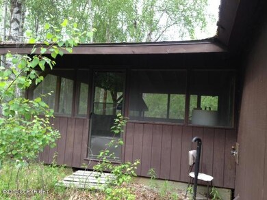 screened back porch