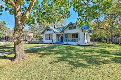 1019 S Crockett St, Sherman, TX 75090 - photo 5