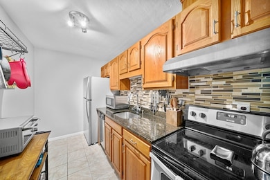 10 Coffey St unit 29, Dorchester, MA 02122 - photo 6