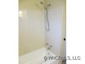 43 Shannon Dr, Asheville, NC 28803 - photo 5