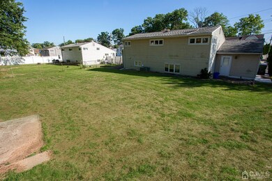 18 Westminster Rd, Colonia, NJ 07067 - photo 4