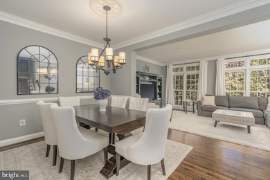 7486 Carriage Hills Dr, McLean, VA 22102 - photo 5