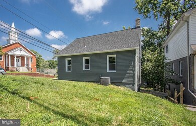 1118 Larchmont Ave, Capitol Heights, MD 20743 - photo 2