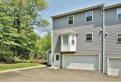 10 Ricciuti Dr unit 8, Quincy, MA 02169 - photo 5