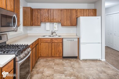 Kitchen_DMD_2162-FULL