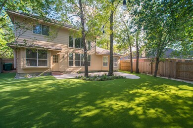 10 Bonnaire Dr, Spring, TX 77382 - photo 3