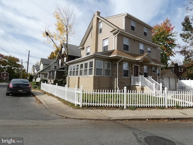 182 N Wycombe Ave, Lansdowne, PA 19050 - photo 2