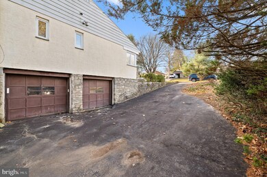 2172 Thomas Ave, Broomall, PA 19008 - photo 4