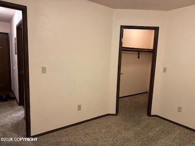 7340 Bearfoot Cir unit B, Anchorage, AK 99502 - photo 3