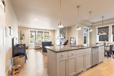 Kitchen, dining, living rm