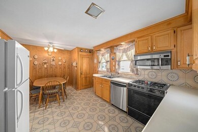 44 Virginia Rd, Quincy, MA 02169 - photo 4